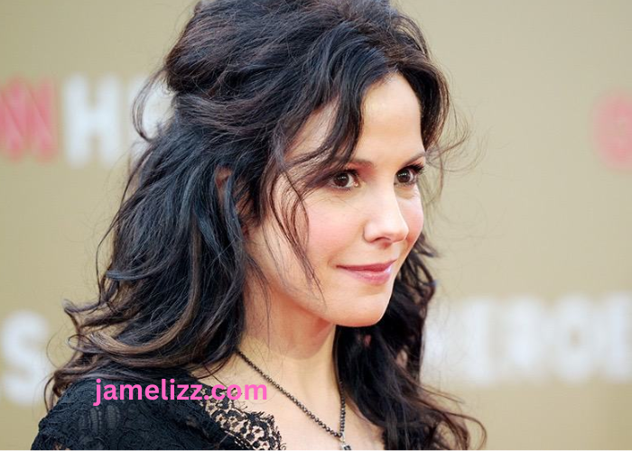 Mary Louise Parker Net Worth