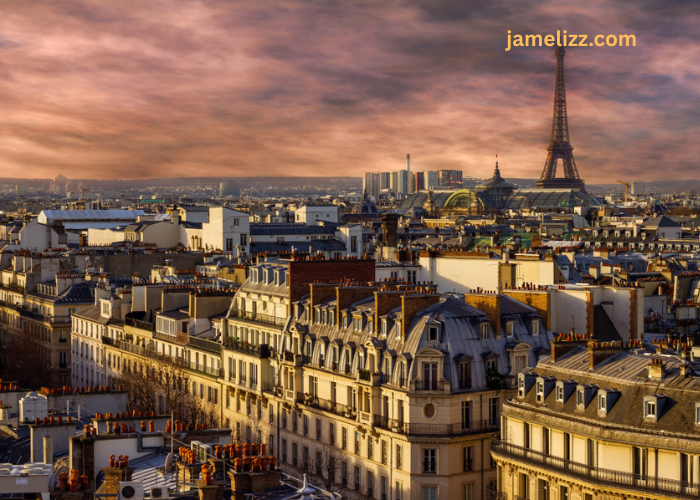 Traveling to Paris: Tips for a Seamless Experience